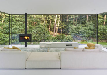 σαλόνι βίλας άνοιγμα