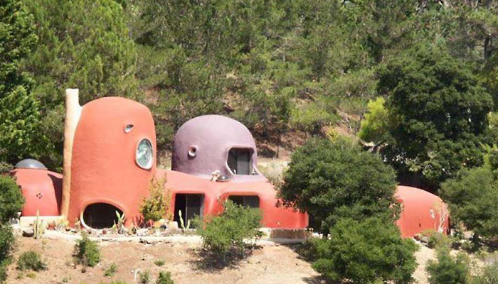 σπιτι των flintstones