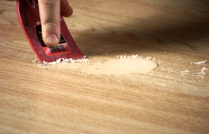 λιωμενο κερι πατωμα