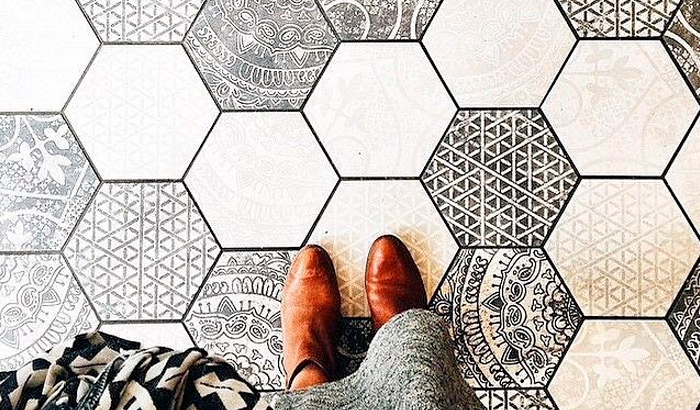 διακοσμητικα πλακακια