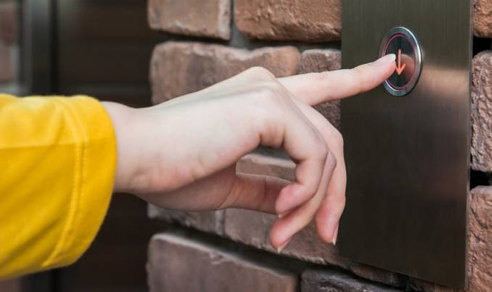 κουμπι ασανσερ ιωσεις