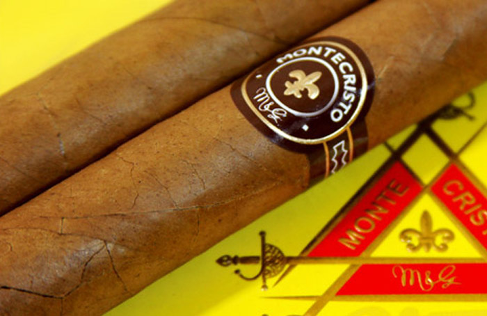 πουρα κουβας montecristo