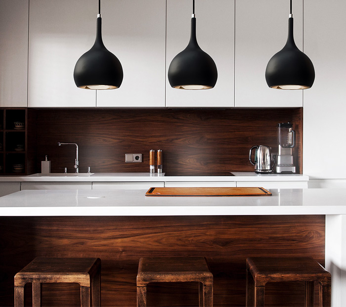 μαυρα φωτιστικα