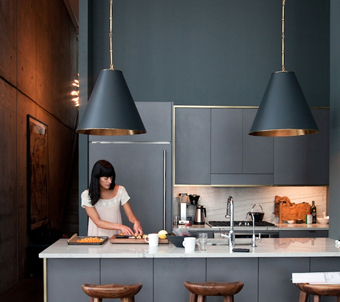 μαυρα φωτιστικα