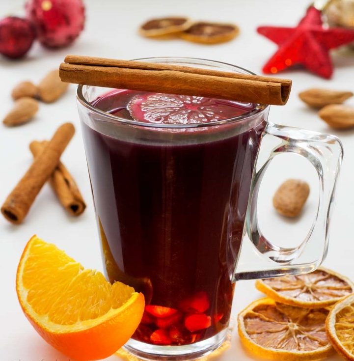 ζεστο κρασι κανελλα