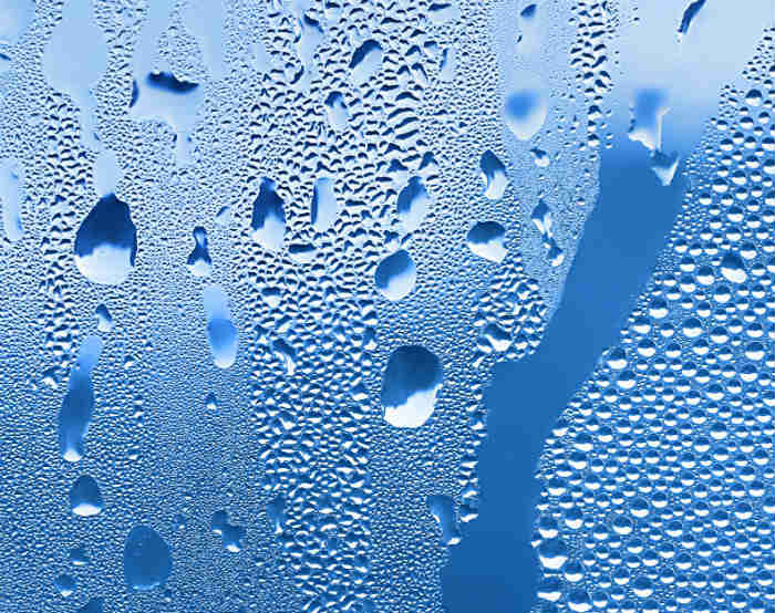 Αυτό είναι ένα κλασικό παράδειγμα υγρασίας εντός σπιτιού.