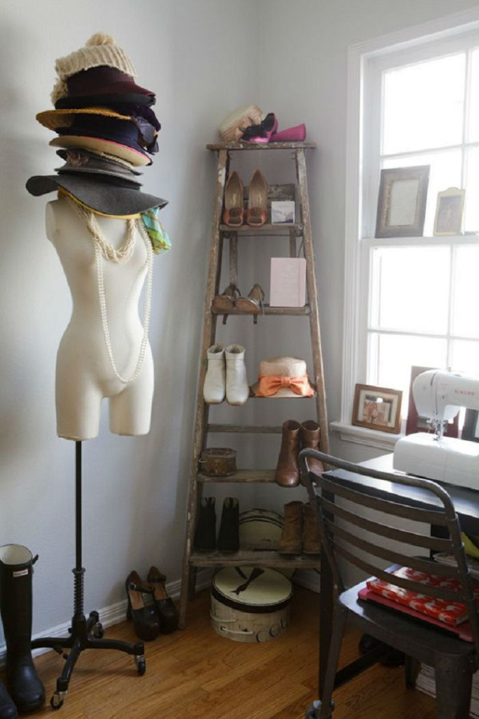 διακοσμητικη παλια ξυλινη σκαλα ραφιερα vintage