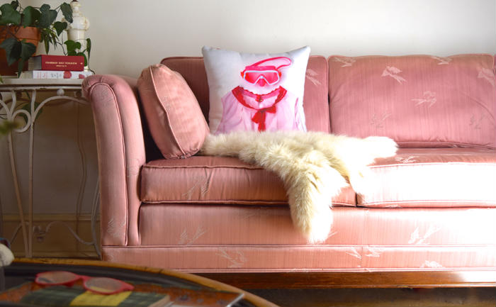 ροζ καναπες