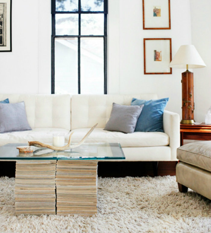 Τραπέζι από περιοδικά