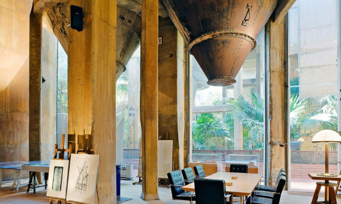 Το Εργοστάσιο, αποτελεί το έργο ζωής του Bofill το οποίο θα υπόκειται συνεχής βελτιώσεις σαν ζωντανός οργανισμός.