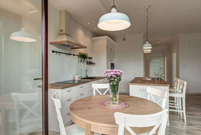 Το άσπρο και το ανοιχτό καφέ αγκαλιάζουν τον μινιμαλισμό!