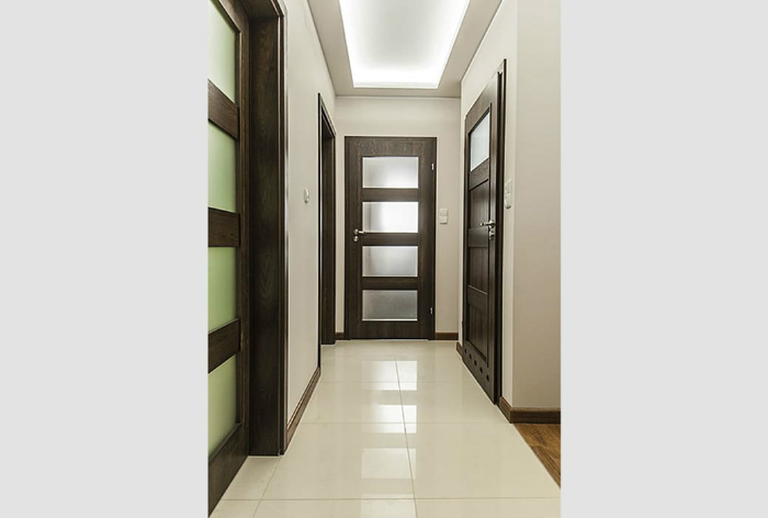 Οι πόρτες είναι με γυαλί frost ώστε να προστατεύουν την ιδιωτικότητα.