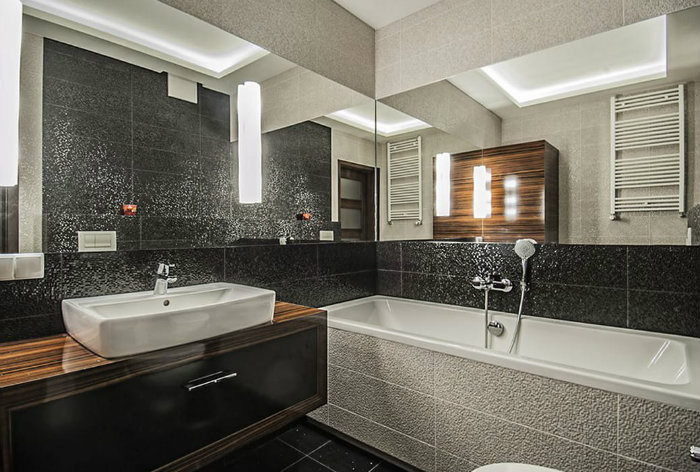 Εδώ βλέπετε το πιο πολυτελές μπάνιο του αφιερώματος.