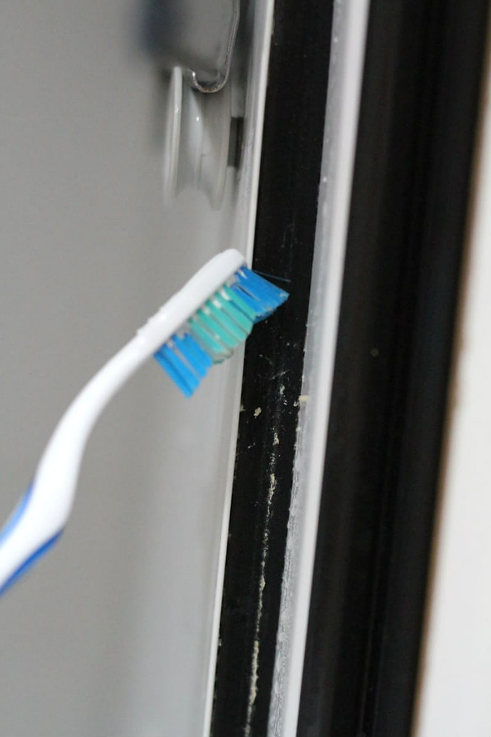 παλιά οδοντόβουρτσα καθαρισμού