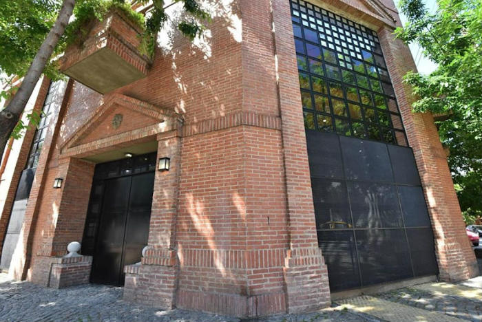 βιομηχανική γκαραζόπορτα