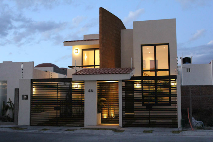 Μινιμαλιστικές δίδυμες γκαραζόπορτες