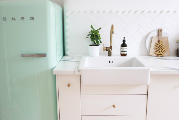 ψυγείο SMEG, μπαταρία νεροχύτη και στυλ!