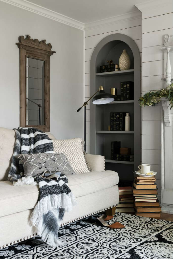 δημιουργικό τραπεζάκι