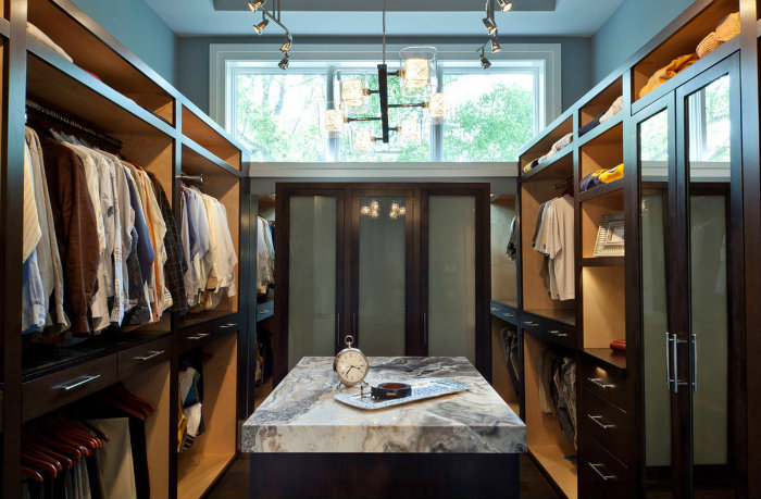 φωτεινή γκαρνταρόμπα παράθυρο φωτισμός