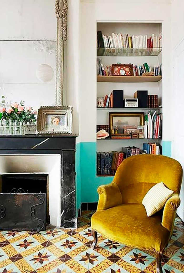 βάψε την μισή βιβλιοθήκη