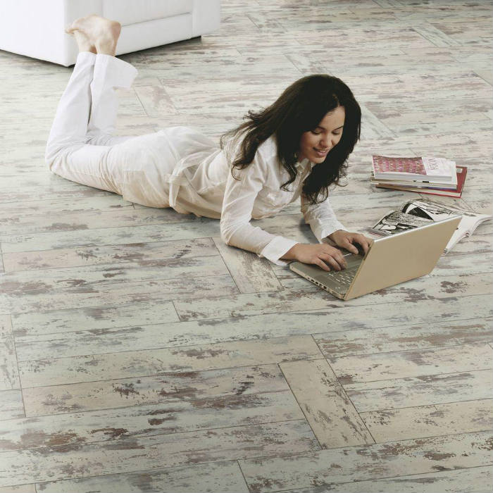 λευκό παρκέ τεχνοτροπία