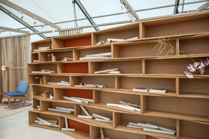 μακρόστενες βιβλιοθήκες