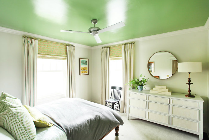 πράσινο ταβάνι και τοίχοι