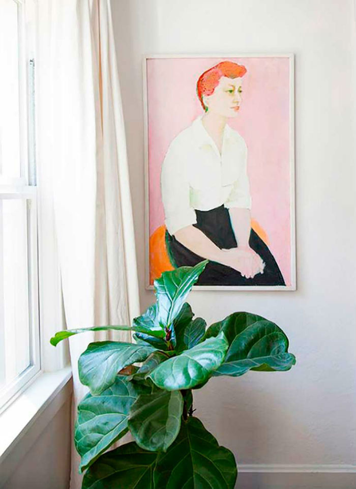 σε ροζ παστελ φόντο