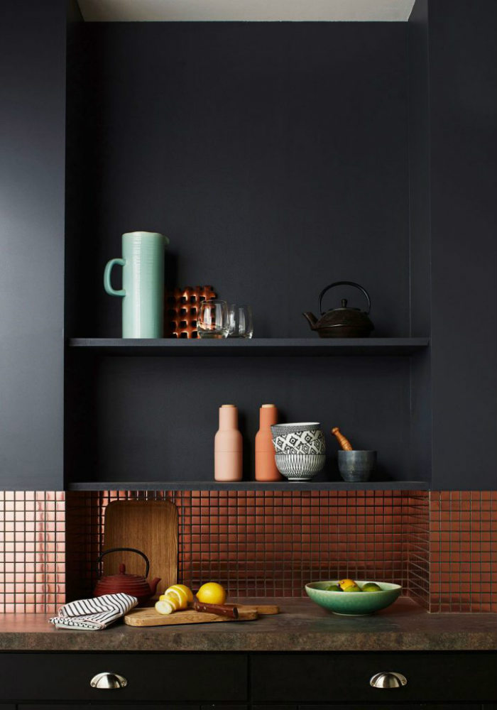 χάλκινο καρέ backsplash