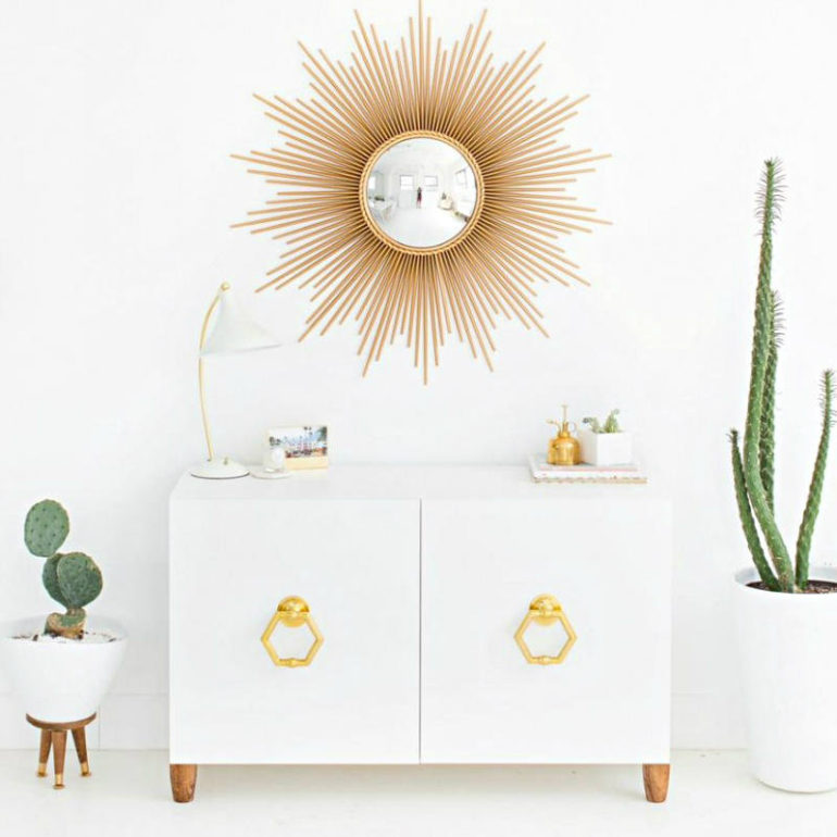 εκλεκτικό ντουλαπάκι από έπιπλο τηλεόρασης ΙΚΕΑ