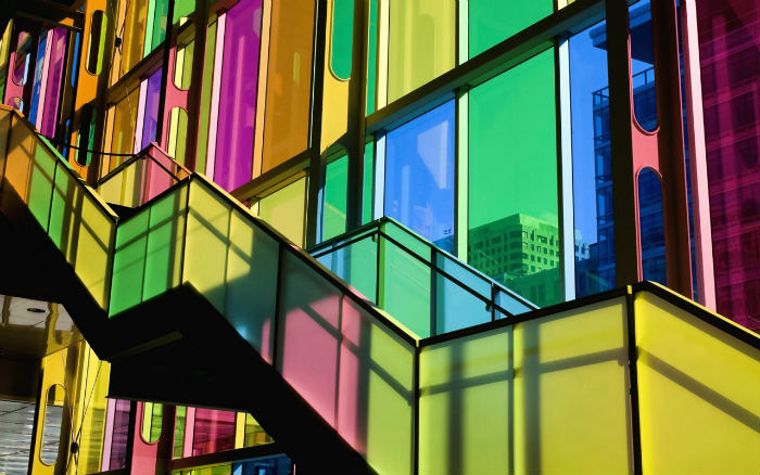 πολύχρωμο συνεδριακό κέντρο μόντρεαλ