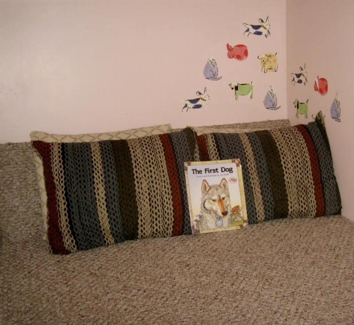 Ένα κρεβάτι του Dog Bark Inn το οποίο προορίζεται για σκυλιά!