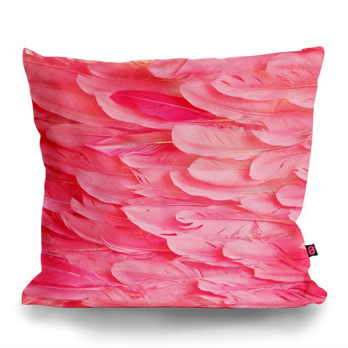 Μαξιλάρι που απεικονίζει φτερά φλαμίνγκο, απίστευτα αληθοφανές!