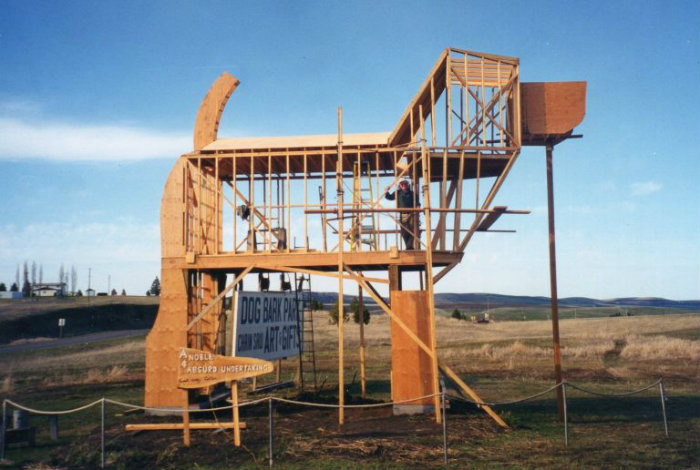 Ο σκελετός του σπιτιού beagle.