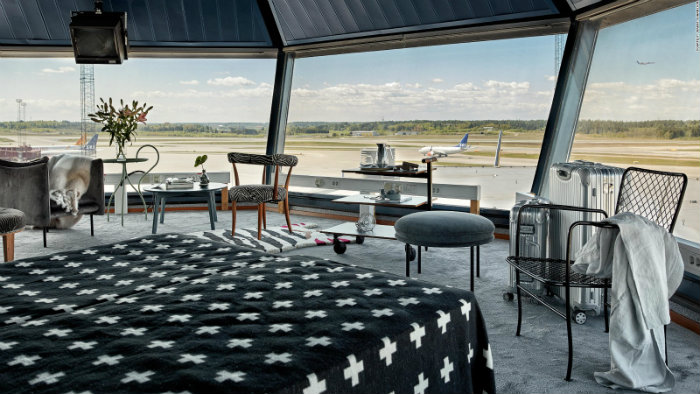 πολυτελές διαμέρισμα στον παροπλισμένο πύργο ελέγχου