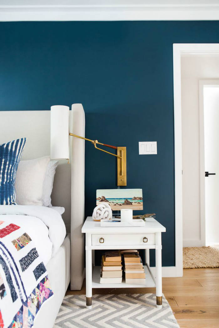 φωτιστικό με βραχίονα