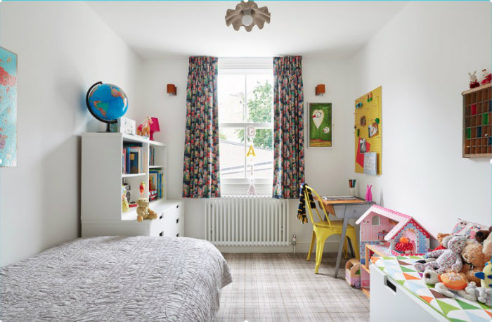 Γραφείο για νήπιο.