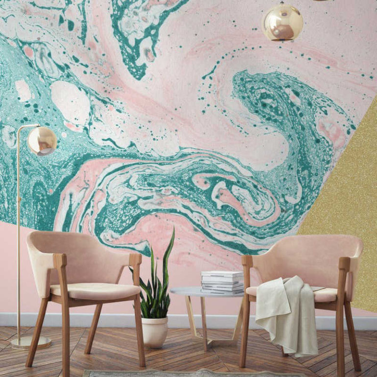 Ταπετσαρία με αποχρώσεις του γαλαζοπράσινου.