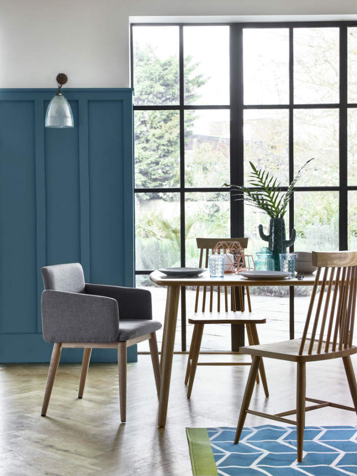 Το teal το οποίο περιγράφεται ως γαλαζοπράσινο, είναι από τα πιο δημοφιλή χρώματα τα τελευταία χρόνια.