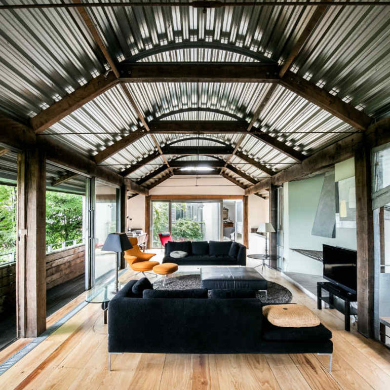 Το καθιστικό του Barnhouse.