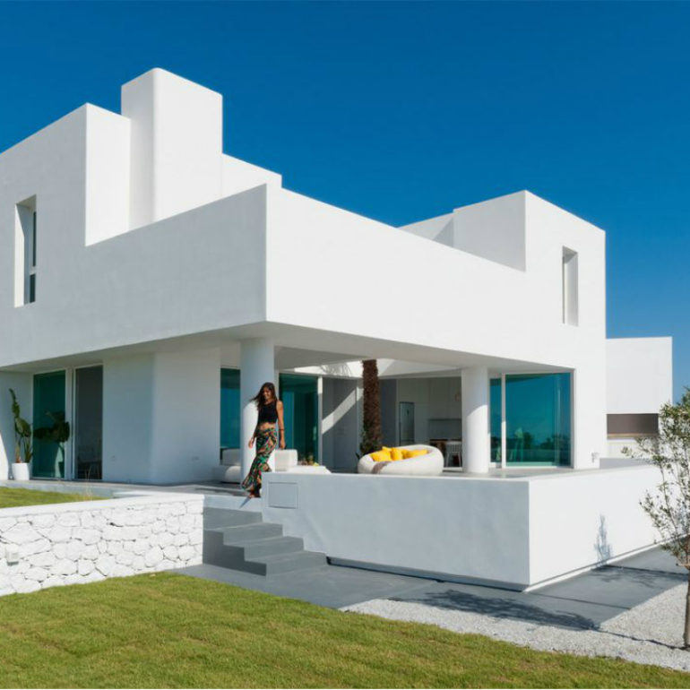 Αιγαιοπελαγίτικο, μινιμαλιστικό εξοχικό στην Σαντορίνη!