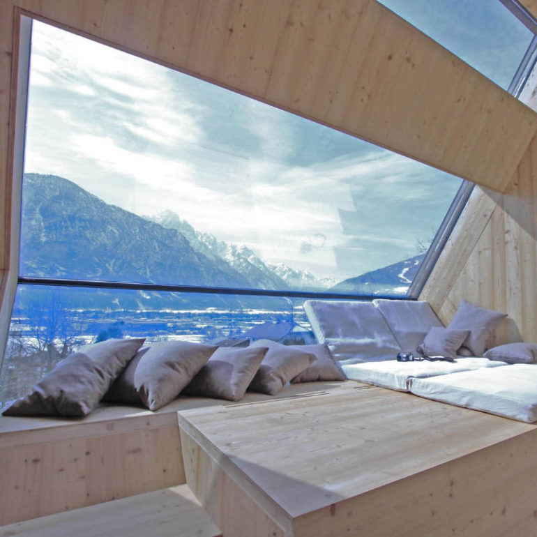 Μεγάλα παράθυρα για μεγαλύτερη απρόσκοπτη θέα!