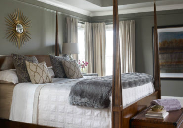 Αποθηκευτικός χώρος για μαξιλάρια διακόσμησης.