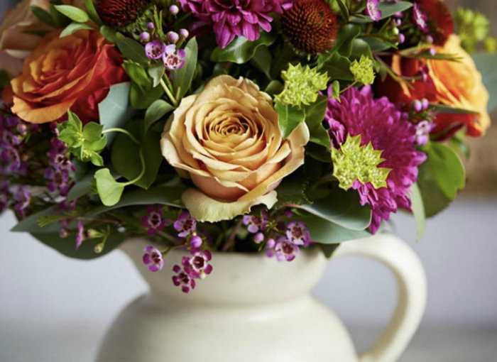 Θυμήσου να κρατήσεις λίγο έξτρα φύλλωμα για να γεμίσεις τα κενά.