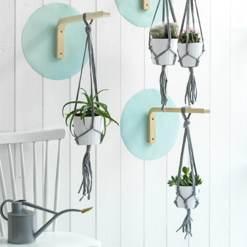 Ikea hack: 11 τρόποι να τροποποιήσεις το σκαμπό IKEA FROSTA των 12,99€!
