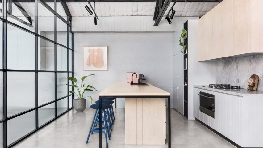 κουζινα γραφειου