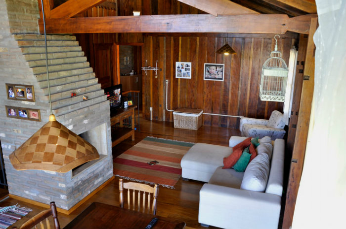 Rustic παραδοσιακό σαλόνι.