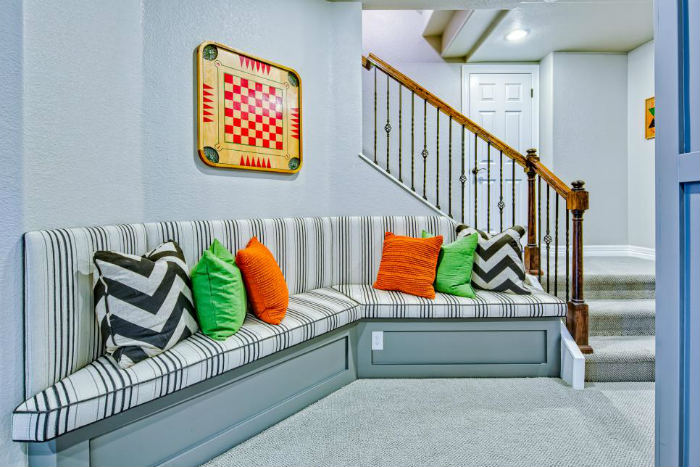 Κάτω από τις σκάλες υπήρχε αναξιοποίητος χώρος που...αξιοποιήθηκε!