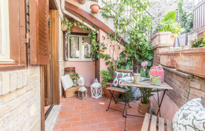 βεραντα κοντινο