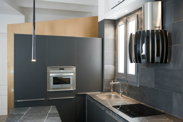 προτιμησε ενα κυριο χρωμα